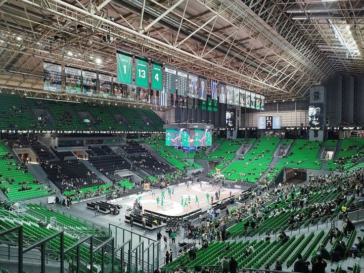 康师傅联合淘宝闪购上线世界杯深夜配送服务（封面配图）